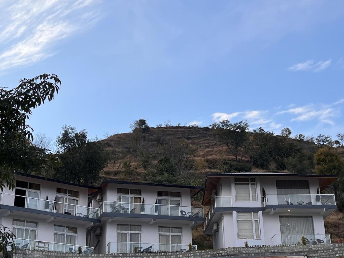 Dandelion By The Hills Hotel Lakhwār Exterior foto