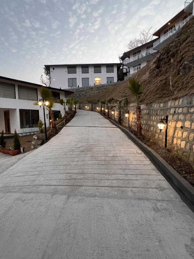 Dandelion By The Hills Hotel Lakhwār Exterior foto