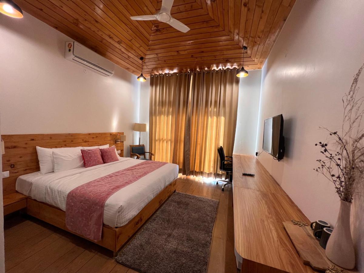 Dandelion By The Hills Hotel Lakhwār Exterior foto