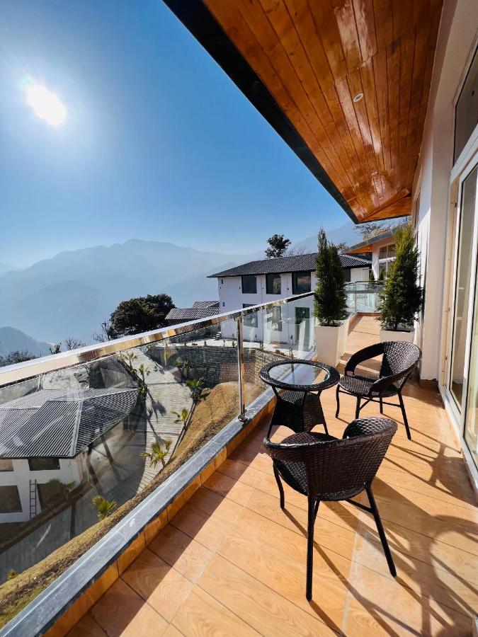 Dandelion By The Hills Hotel Lakhwār Exterior foto