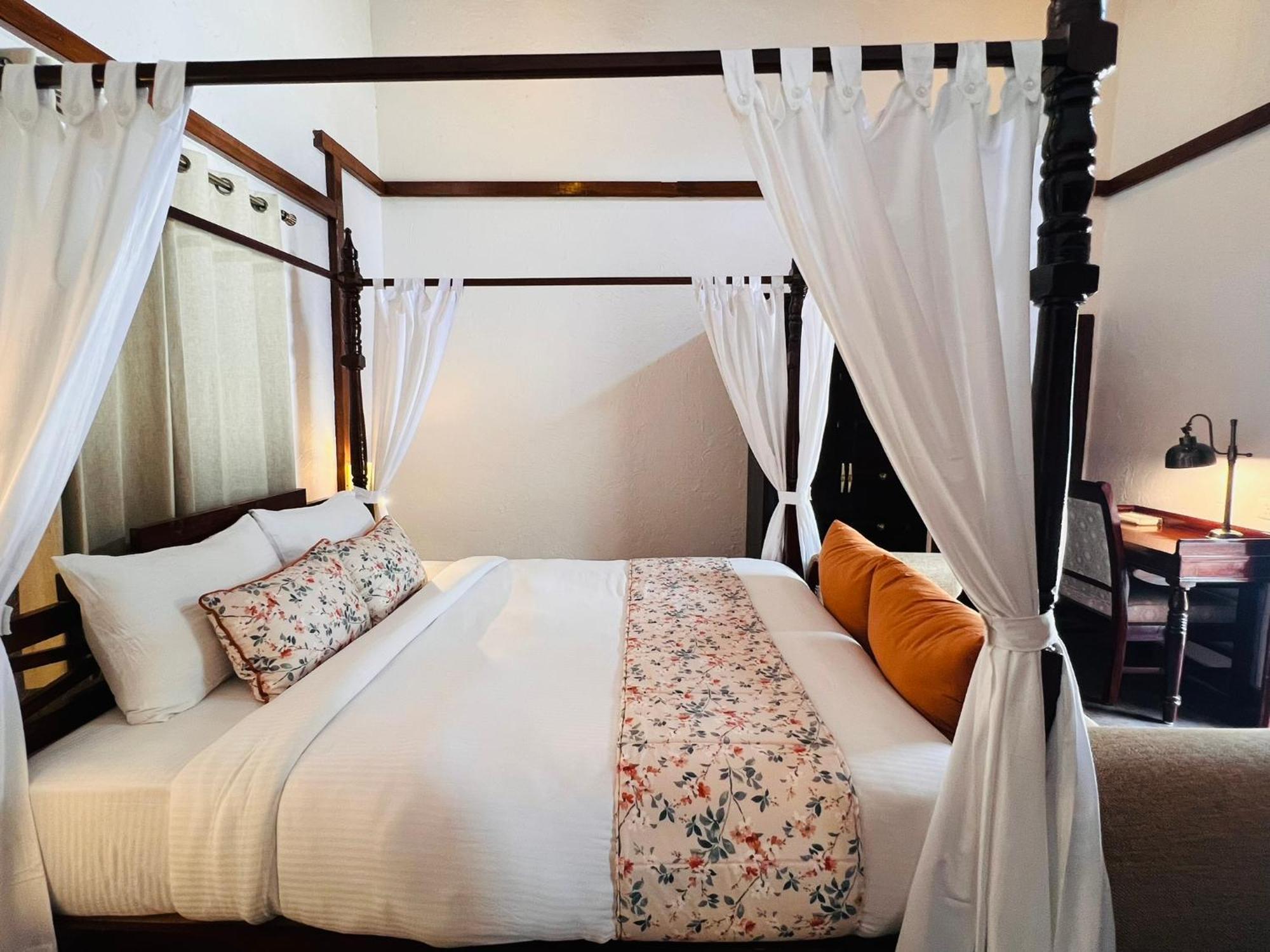 Dandelion By The Hills Hotel Lakhwār Exterior foto